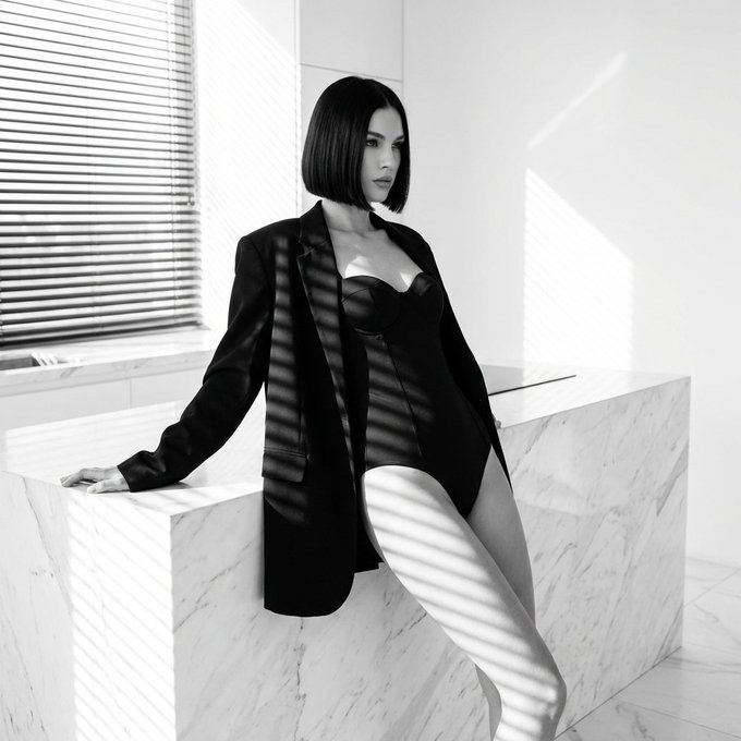 Minimalist Marble Kitchen Fashion