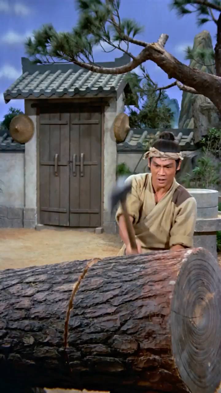 Shaoshi Style Absurd Wuxia Short Clip